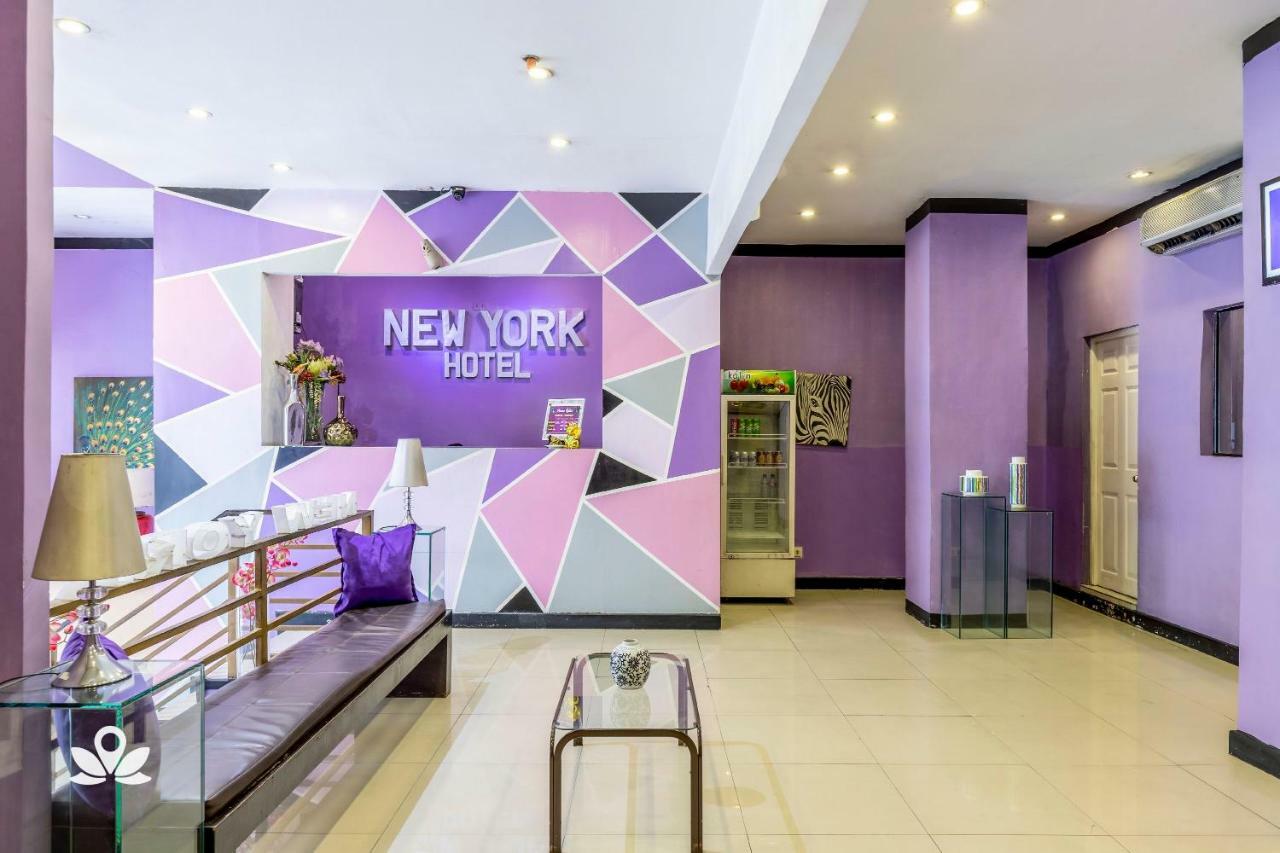 New York Hotel Miami Quezon City Buitenkant foto
